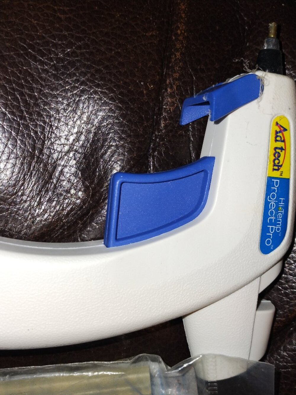Ad Tech HiTemp Glue Gun